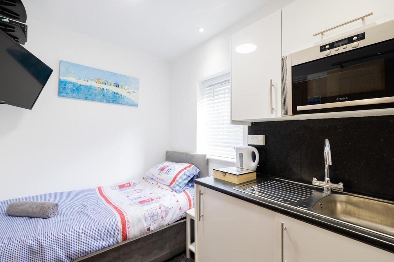 Hillcrest Studio Apartments Клиторпс Экстерьер фото