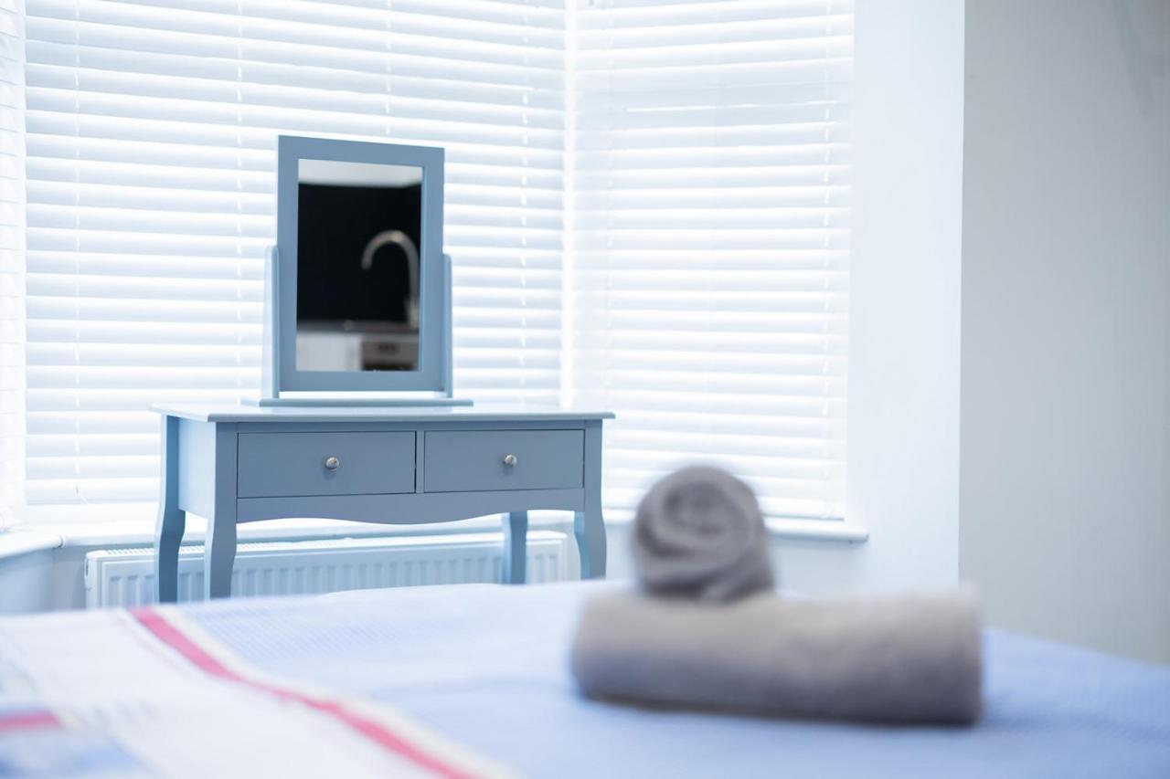 Hillcrest Studio Apartments Клиторпс Экстерьер фото