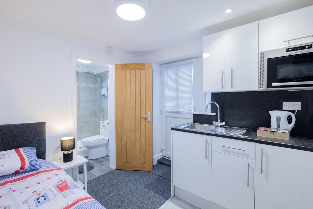 Hillcrest Studio Apartments Клиторпс Экстерьер фото